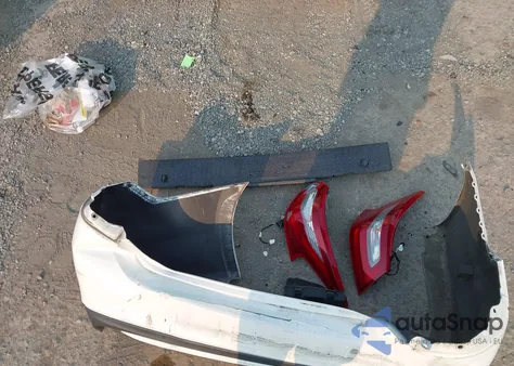 2018 Nissan Altima 2.5 Sv z USA, uszkodzony, nr VIN 1N4AL3AP6JC258702